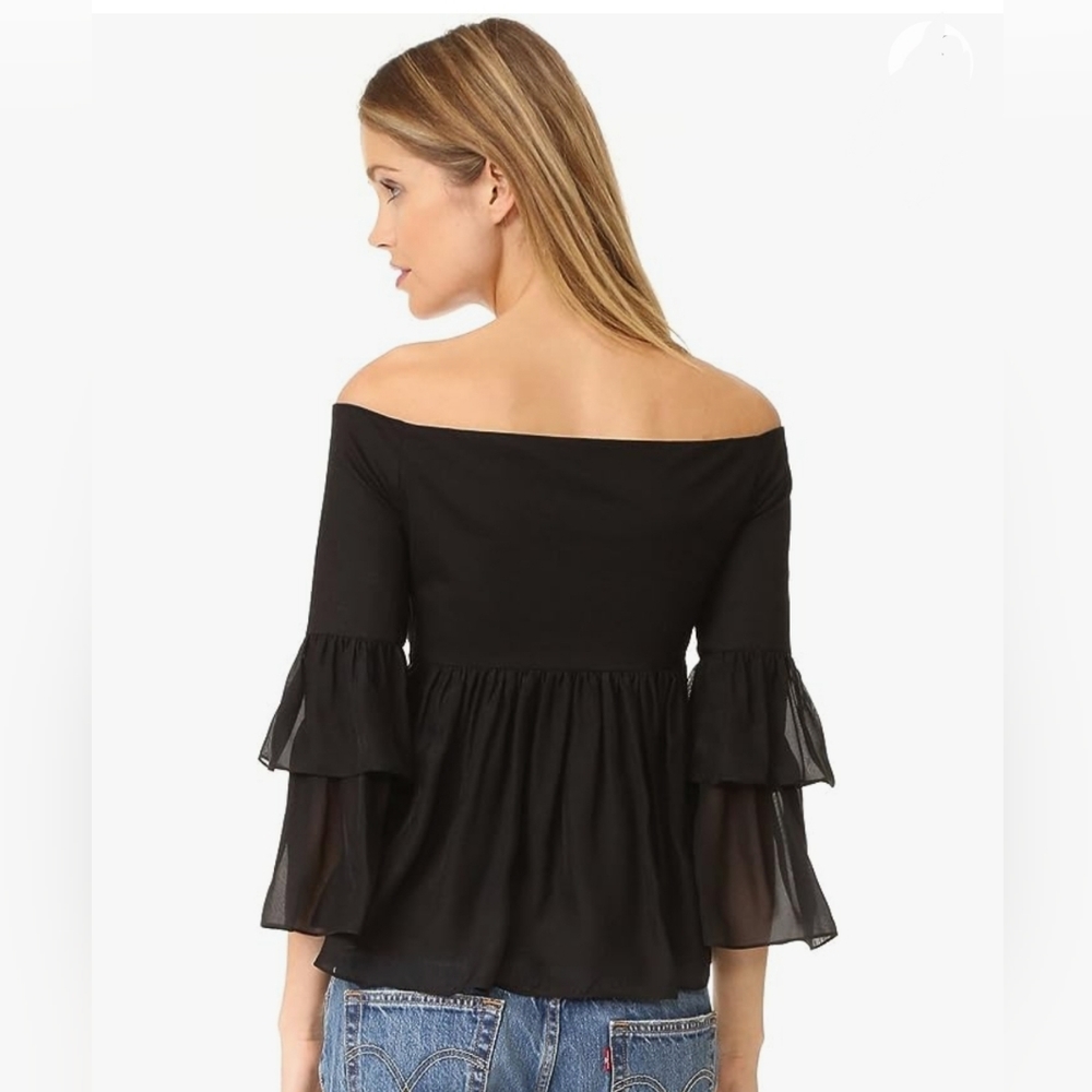 In mystery bundle NWT RACHEL ZOE 🤩layered cold shoulder chiffon top -layered - Picture 3 of 14